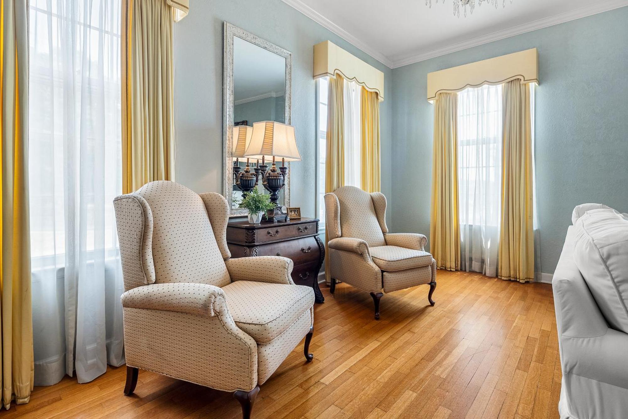 Beland Mansion-Treasured Mist Suite! Fort Smith Buitenkant foto