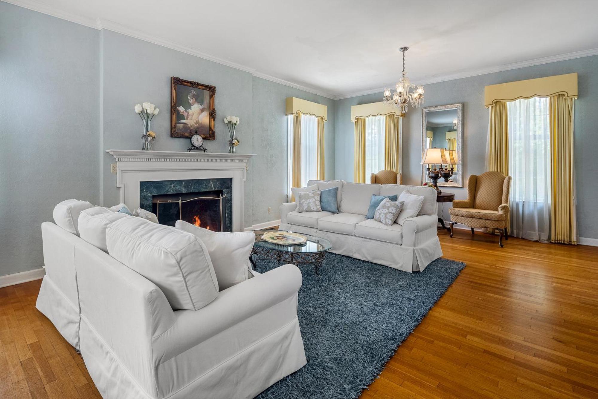 Beland Mansion-Treasured Mist Suite! Fort Smith Buitenkant foto